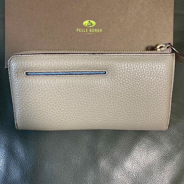 PELLE BORSA(ペレボルサ)の長財布 レディースのファッション小物(財布)の商品写真
