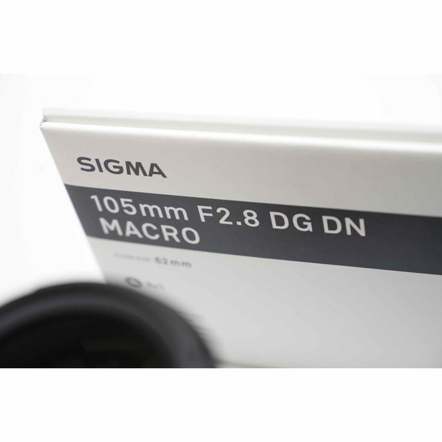 SIGMA(シグマ)のSIGMA 100mm f2.8 DG DN macro 美品 スマホ/家電/カメラのカメラ(レンズ(単焦点))の商品写真