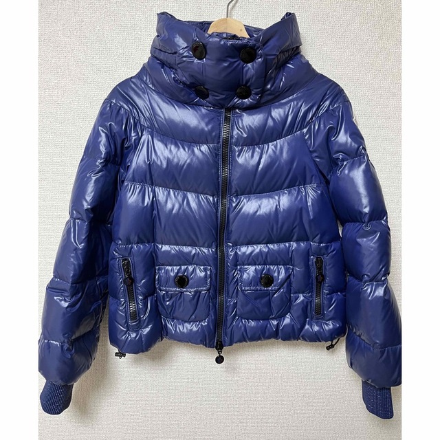 MONCLER(モンクレール)のMONCLER ダウン レディースのジャケット/アウター(ダウンジャケット)の商品写真