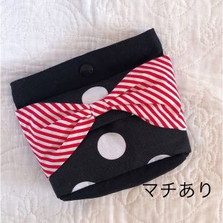 ハンドメイド⭐︎移動ポケット蓋なし⭐︎ブラック水玉×赤ストライプリボン⭐︎女の子(外出用品)