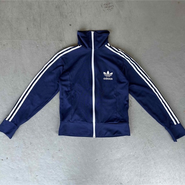 adidas(アディダス)のadidas track jacket トレフォイル メンズのトップス(ジャージ)の商品写真