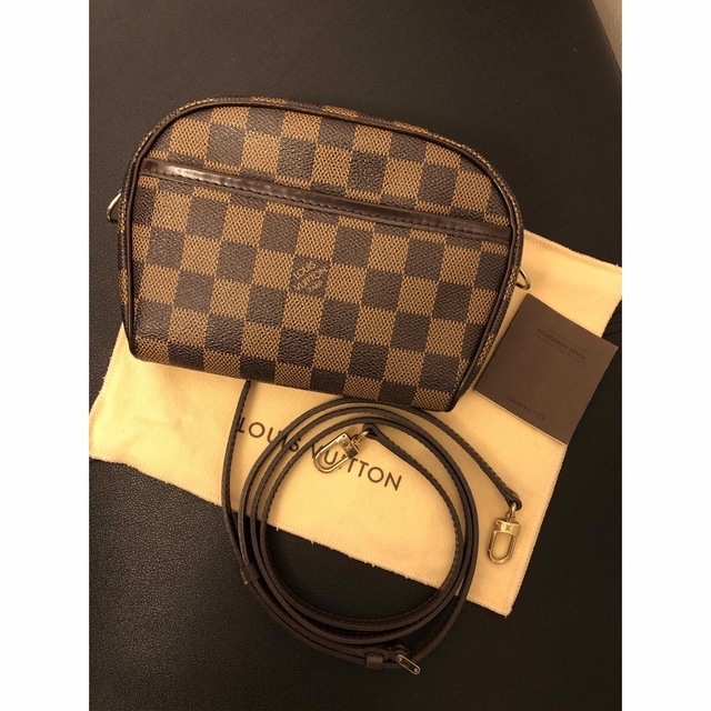 LOUIS VUITTON(ルイヴィトン)の美品☆ルイヴィトンイパネマショルダー&ウエストポーチ2way レディースのバッグ(ショルダーバッグ)の商品写真