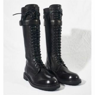 「ANN DEMEULEMEESTER レースアップロングブーツ」に近い商品