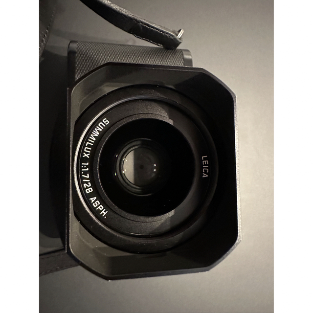 LEICA(ライカ)のLeicaQ2 スマホ/家電/カメラのカメラ(コンパクトデジタルカメラ)の商品写真