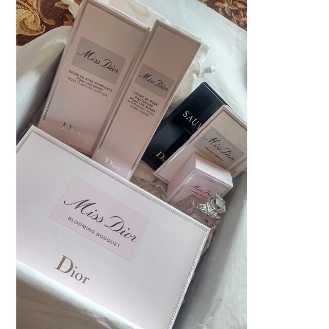 ♡Miss Dior♡クリスマス限定コスメset