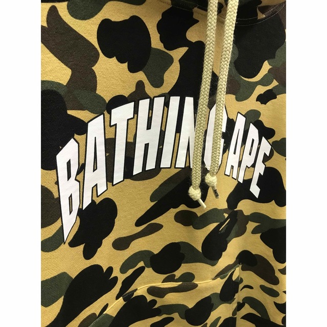 A BATHING APE　イエロービッグカモ　スウェットパーカーLサイズ