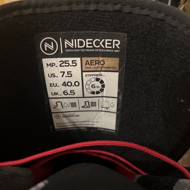 NIDECKER AERO BOAブーツ