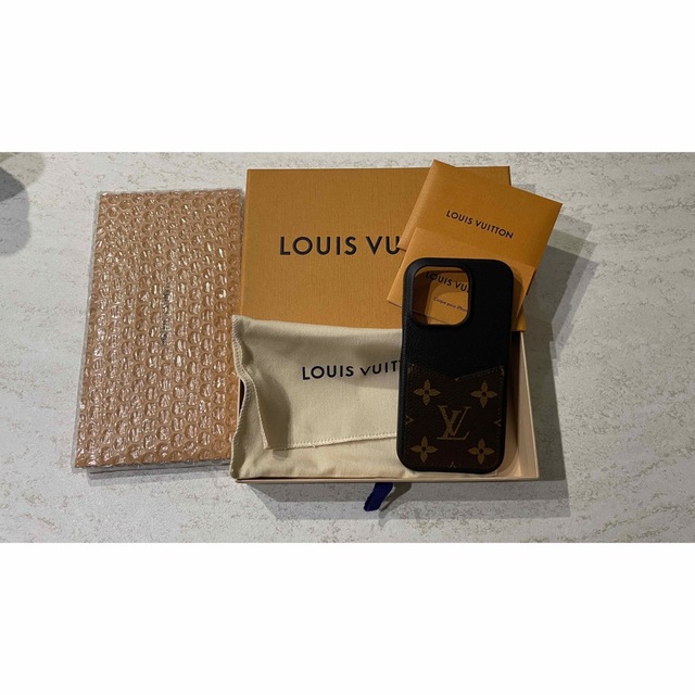 LOUIS VUITTON(ルイヴィトン)の最終価格★新品★iPhone14 pro ヴィトンケース★ スマホ/家電/カメラのスマホアクセサリー(iPhoneケース)の商品写真