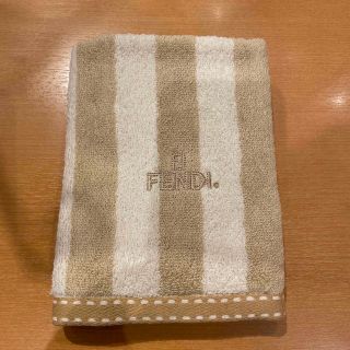 フェンディ(FENDI)のFENDIウォッシュタオルベージュ(タオル/バス用品)