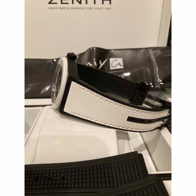 ZENITH(ゼニス)のZENITH ゼニス デファイ クラシック ブラック　ホワイト　100本限定 メンズの時計(腕時計(アナログ))の商品写真