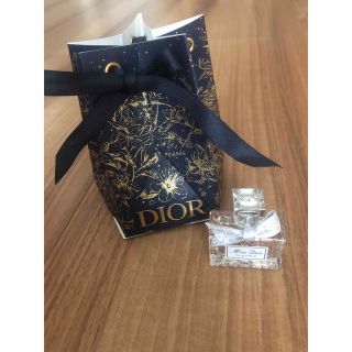 ディオール(Dior)のDior ミス ディオール オードゥ  パルファン　サンプル(香水(女性用))