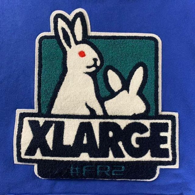 最高デザイン】 FR2 XLARGE 限定コラボ パイルロゴ 色情兎 パーカー