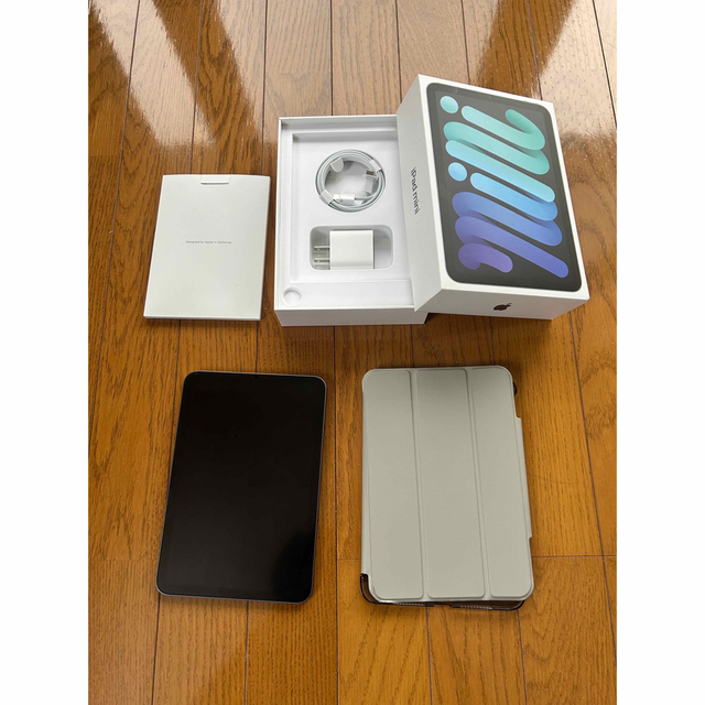 Apple(アップル)のiPad mini 第6世代　64GB wifi  スペースグレイ　おまけ付き スマホ/家電/カメラのPC/タブレット(タブレット)の商品写真