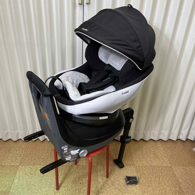 ☆美品☆コンビ WL 新生児OK クルムーヴ スマート ISOFIX 1秒タオル