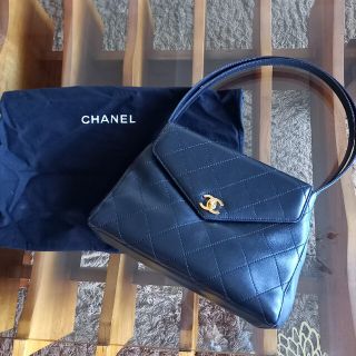 シャネル(CHANEL)のCHANEL　セミショルダーバッグ(ショルダーバッグ)