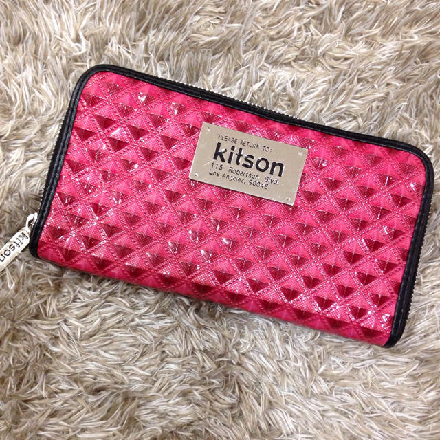 KITSON(キットソン)の送込み kitson♡長財布 レディースのファッション小物(財布)の商品写真