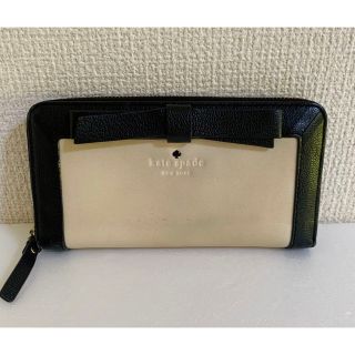 ケイトスペードニューヨーク(kate spade new york)の送料込★ケイトスペード 長財布 リボン ラウンドファスナー kate spade(財布)