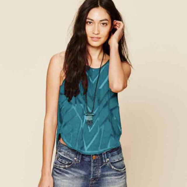 Free People(フリーピープル)のfreepeopleタンクトップ♡ターコイズブルー レディースのトップス(タンクトップ)の商品写真