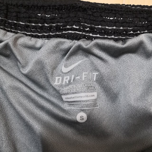 NIKE(ナイキ)のナイキ NIKE ランニング ウェア DRYFIT スポーツ/アウトドアのランニング(ウェア)の商品写真