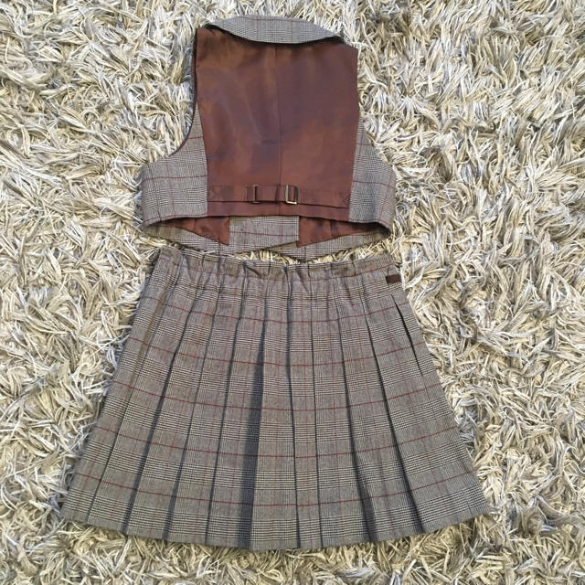 BURBERRY(バーバリー)のバーバリー120  ツーピース  美品！ キッズ/ベビー/マタニティのキッズ服女の子用(90cm~)(その他)の商品写真