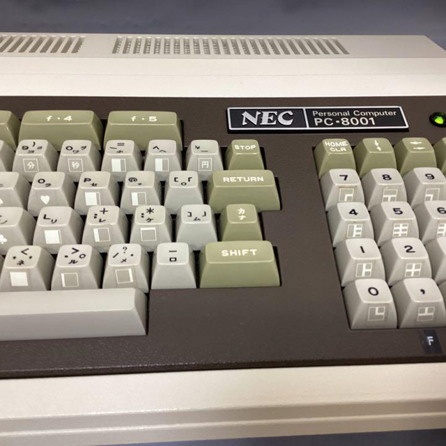 美品　日本電気　NEC PC-8001  箱付き