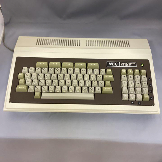 美品　日本電気　NEC PC-8001  箱付き