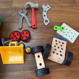 ブリオ(BRIO)のitumi様専用⭐︎お値下げ可能○ BRIOビルダー　特製プラケース入り(知育玩具)