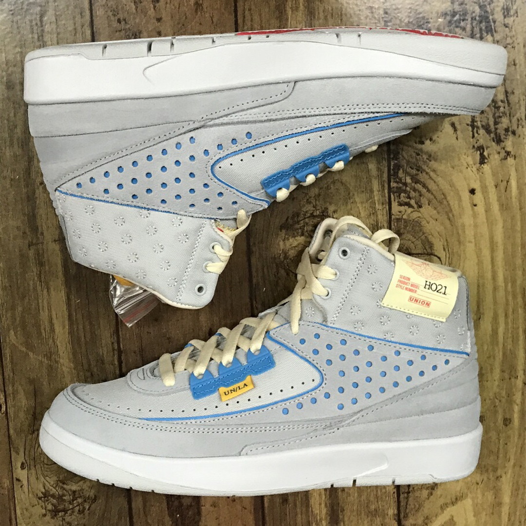 NIKE(ナイキ)のNIKE × UNION AIR JORDAN 2 RETRO SP "GREY FOG" DN3802-001 ナイキ ユニオン エア ジョーダン　2 レトロ エスピー "グレーフォグ"【中古】【004】【岩】 メンズの靴/シューズ(スニーカー)の商品写真