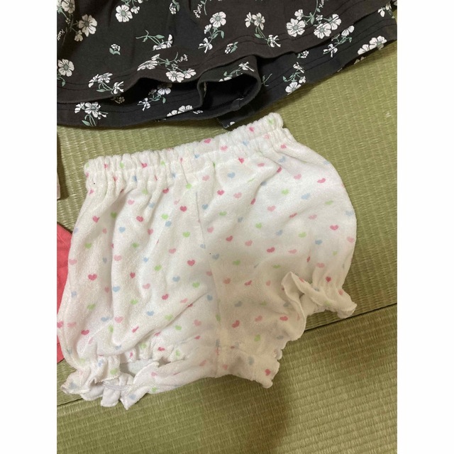 90センチ　女の子　服　まとめ売り キッズ/ベビー/マタニティのキッズ服女の子用(90cm~)(Tシャツ/カットソー)の商品写真