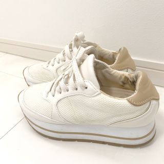 ザラ(ZARA)のZARA レディース　スニーカー　35(スニーカー)