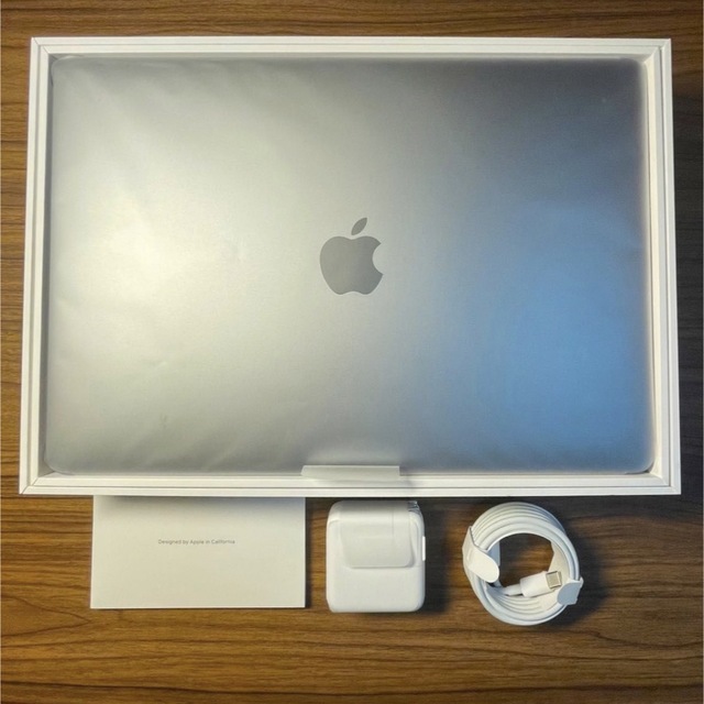 MacBook Air M1 SSD256GB メモリ8GB スペースグレイ-