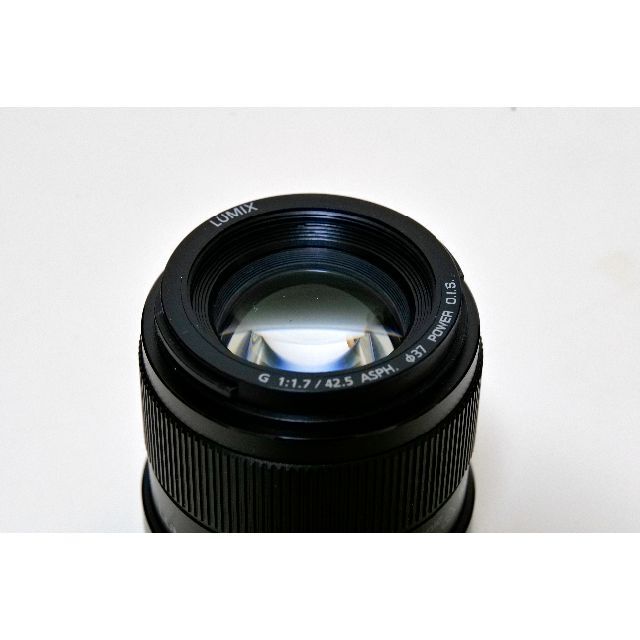 Panasonic(パナソニック)の【中古】LUMIX G 42.5mm/F1.7 ASPH./POWER O.I. スマホ/家電/カメラのカメラ(レンズ(単焦点))の商品写真