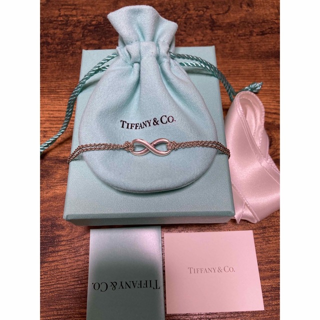 Tiffany & Co.(ティファニー)のTiffany  インフィニティ　ブレス　ティファニー レディースのアクセサリー(ブレスレット/バングル)の商品写真