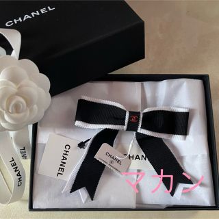 シャネル(CHANEL)のシャネル バレッタ 新作 ヘアーアクセサリー リボン 黒  髪飾り CHANEL(バレッタ/ヘアクリップ)