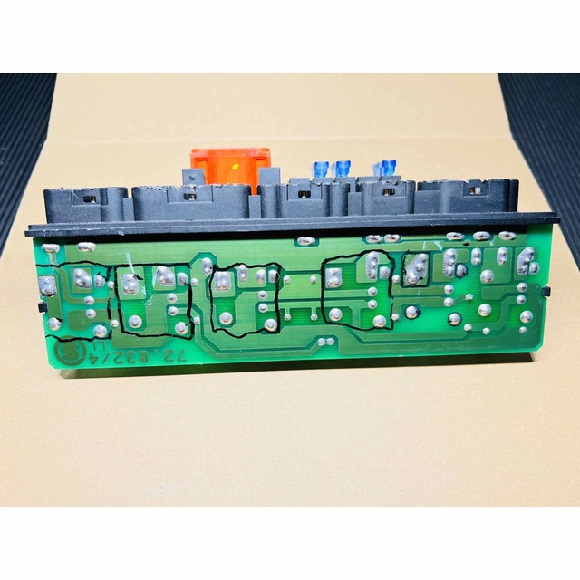 メルセデスベンツ ゲレンデ G320 リレーボックス ジャンク ゲレンデバーゲン
