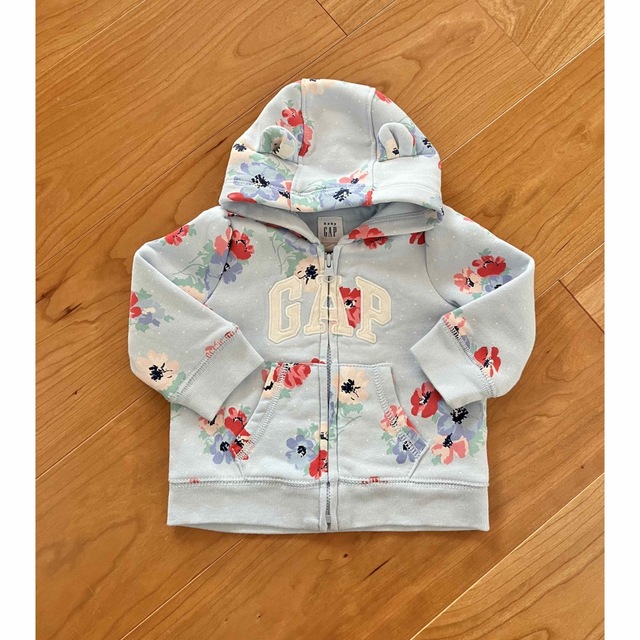 babyGAP(ベビーギャップ)の美品　GAP　babyGAP パーカー　トレーナー　裏起毛 キッズ/ベビー/マタニティのベビー服(~85cm)(ジャケット/コート)の商品写真