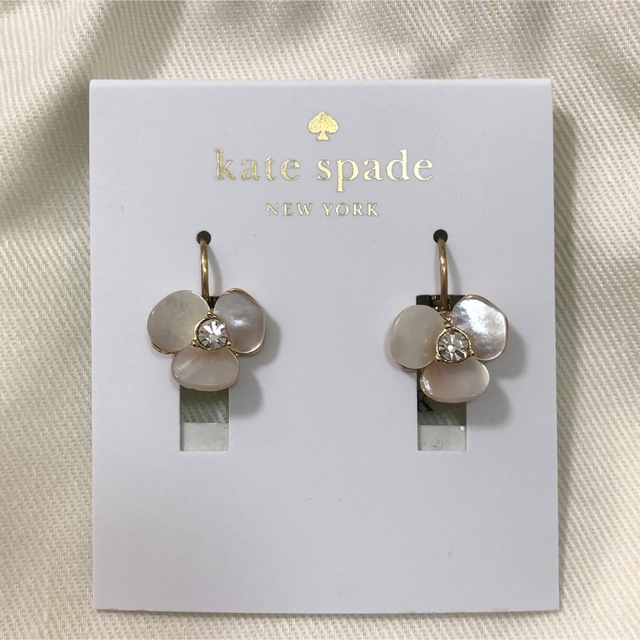 kate spade new york(ケイトスペードニューヨーク)の未使用品⭐︎kate spade ピアス レディースのアクセサリー(ピアス)の商品写真