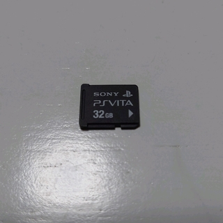 プレイステーションヴィータ(PlayStation Vita)のPS vita用メモリーカード　32GB(その他)