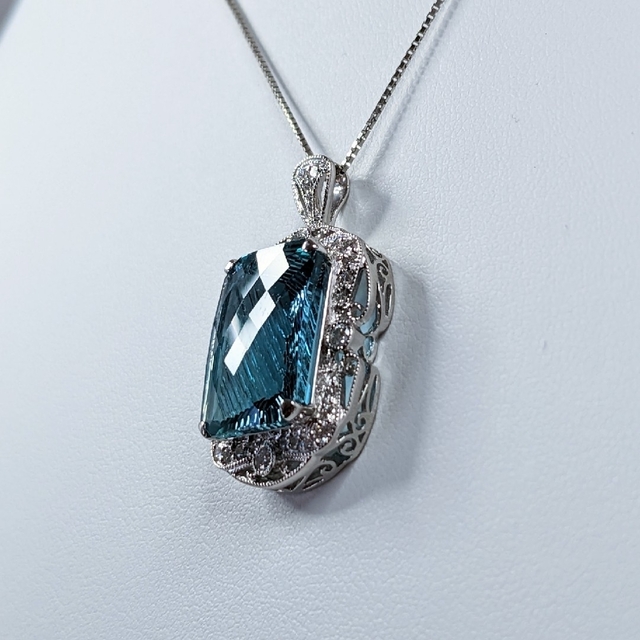 ブルートパーズ 14.151ct ダイヤ ネックレス プラチナ 鑑別 16