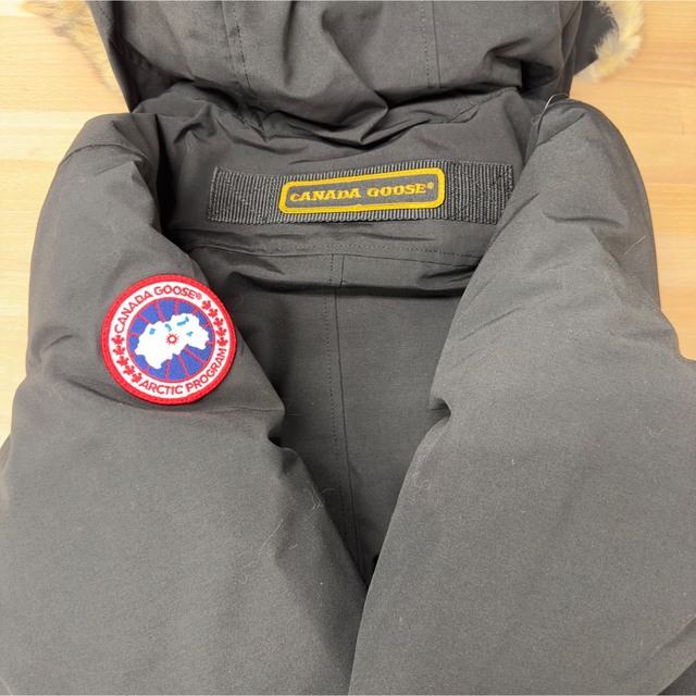 CANADA GOOSE(カナダグース)のカナダグース　ダウンジャケット　黒L メンズのジャケット/アウター(ダウンジャケット)の商品写真