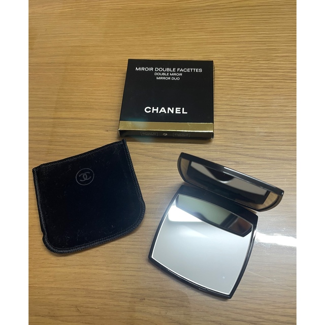 CHANEL(シャネル)のCHANEL シャネル　コンパクトミラー レディースのファッション小物(ミラー)の商品写真