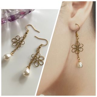 ハンドメイドピアス　フラワーぶら下がりパールピアス(ピアス)