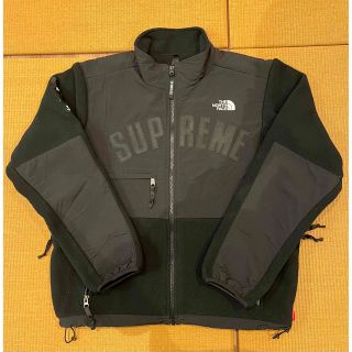 シュプリーム(Supreme)のSupreme TNF Arc Logo Denali Fleece M(ブルゾン)