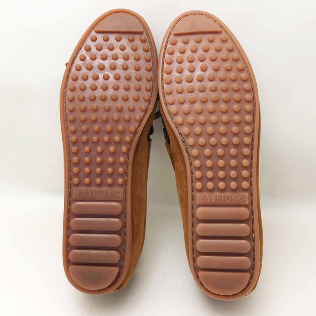 Minnetonka(ミネトンカ)の新品 ミネトンカ モカシン KILTY PLUS ブラウン 25.0cm レディースの靴/シューズ(スリッポン/モカシン)の商品写真