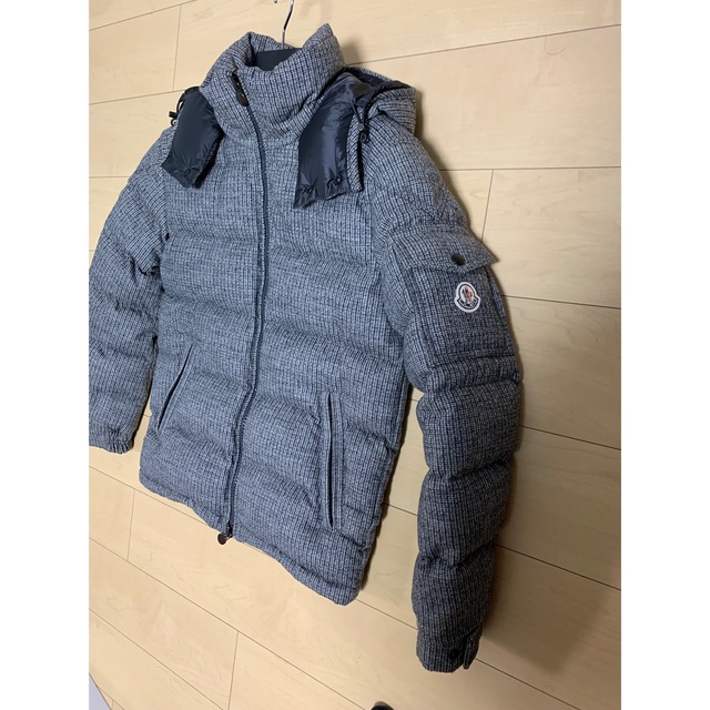 MONCLER(モンクレール)のモンクレール  モンジュネーブル　サイズ0 限定 メンズのジャケット/アウター(ダウンジャケット)の商品写真