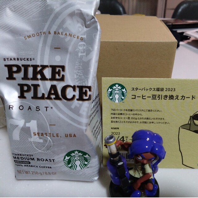 Starbucks Coffee(スターバックスコーヒー)のスターバックス コーヒー豆 引き換えカードとレギュラーコーヒー豆 食品/飲料/酒の飲料(コーヒー)の商品写真