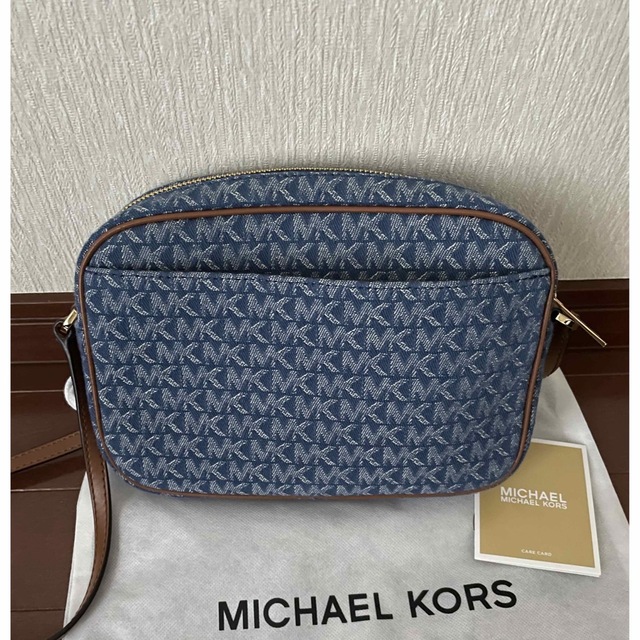 Michael Kors(マイケルコース)のzera2015様 専用　　MICHAEL CORS バック レディースのバッグ(ショルダーバッグ)の商品写真