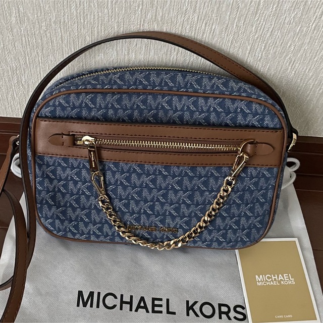 Michael Kors(マイケルコース)のzera2015様 専用　　MICHAEL CORS バック レディースのバッグ(ショルダーバッグ)の商品写真