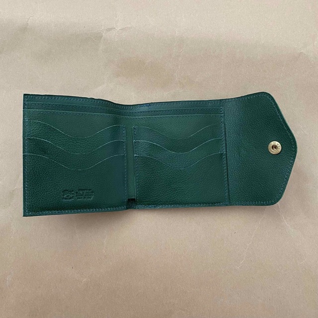 折り財布　ミニ財布　三つ折り財布　がま口　緑色　ヴィルデ　グリーン