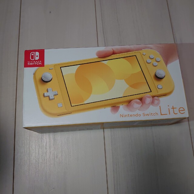 Nintendo Switch  Lite イエロー